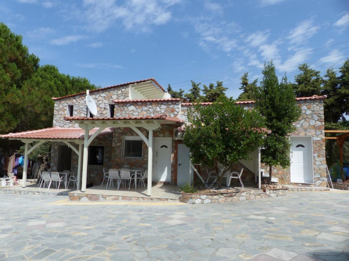 Makis Nest Apart-Hotel Vourvourou Exterior foto